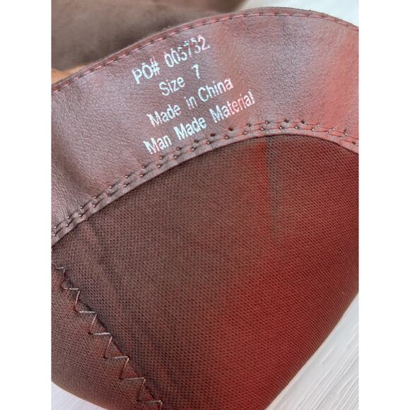 Knee High Heeled Boots Women's Size 7 Taupe Faux Suede Block Heel Lace Up Zip - Picture 9 of 14